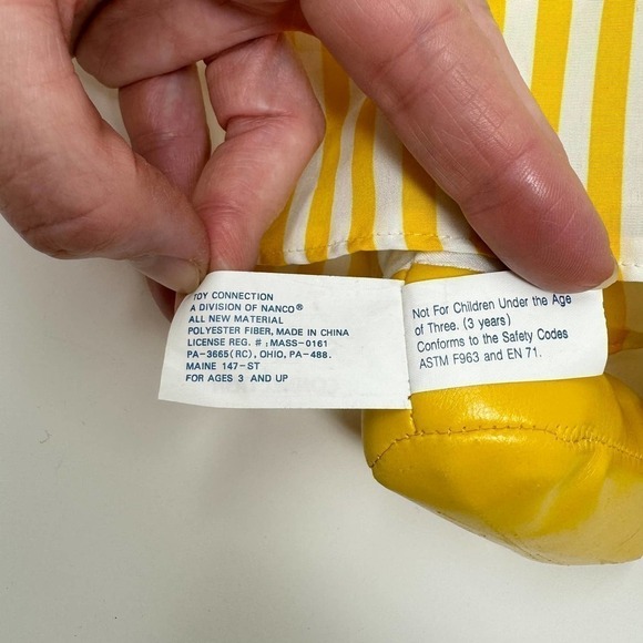 Toy Connection Snow White and the Seven Dwarfs Yellow Plush Christmas 2000 Y2K - Picture 14 of 16